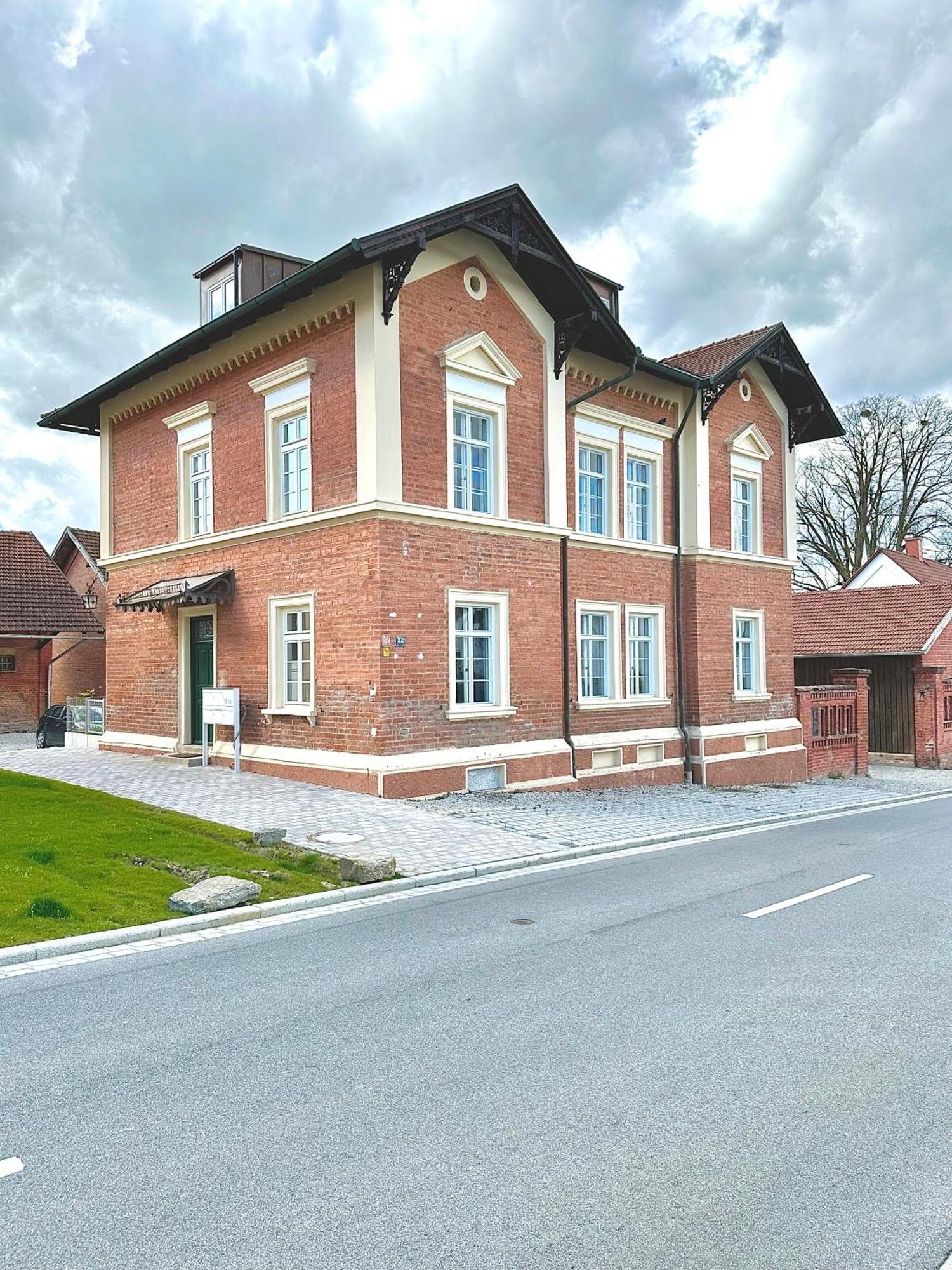 Betterplaces: Boutique Apartments - Frontenhausen ディンゴルフィング エクステリア 写真